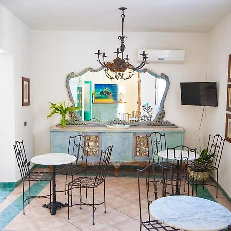Albergo La Fontanella نوتو المظهر الخارجي الصورة